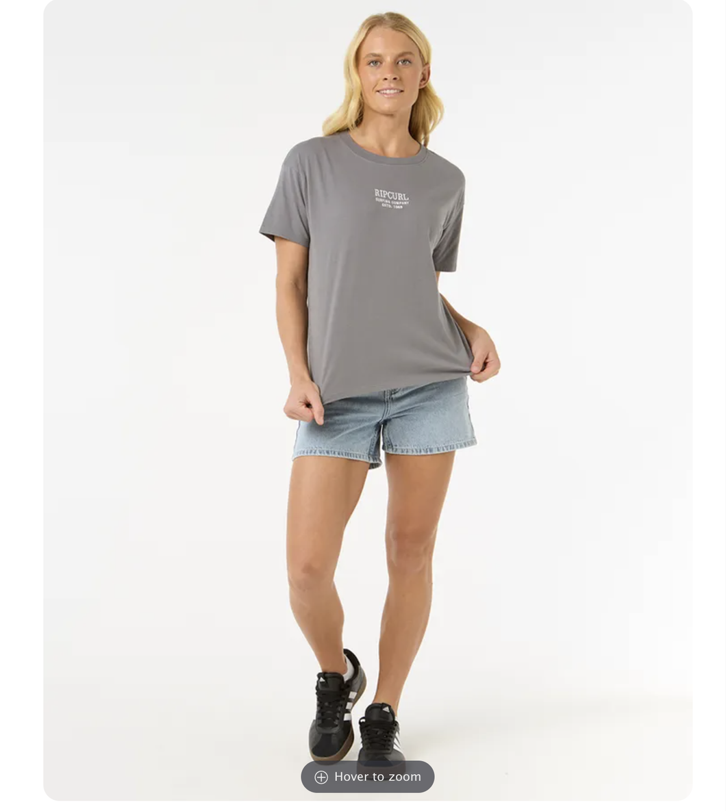 SURF STAPLE RELAXED TEE